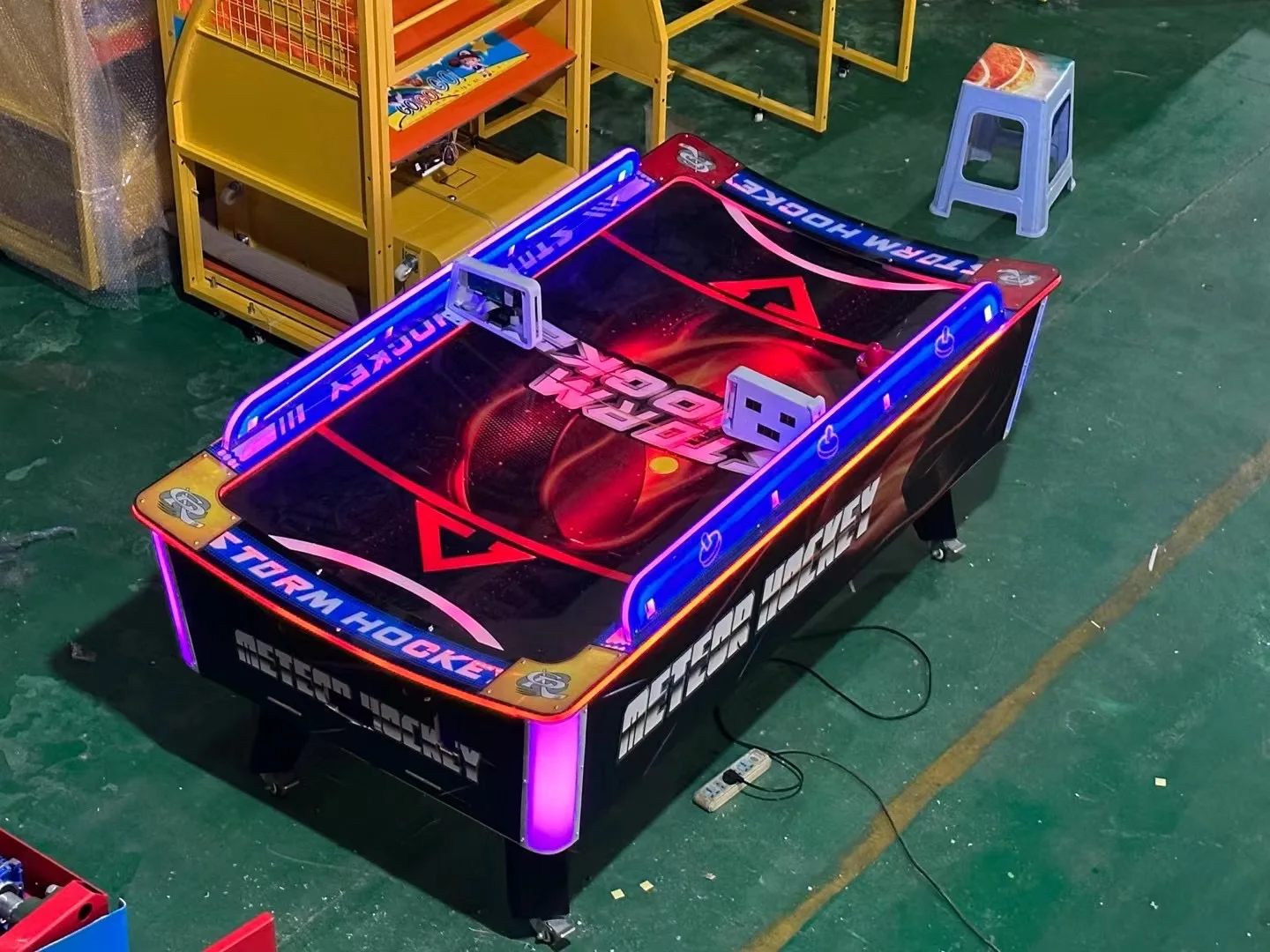 آلة ألعاب محاكاة هوكي الهواء ت - مراجعة Air Hockey Table وسعره