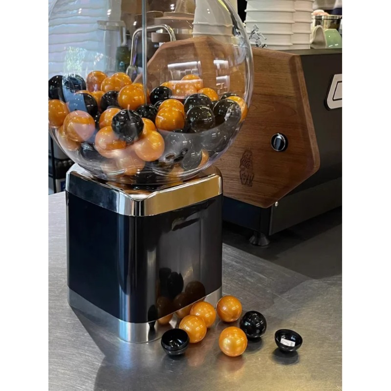 آلة بيع تفاعلية على طراز الأرك - مراجعة Arcade Style Vending Machine وسعره